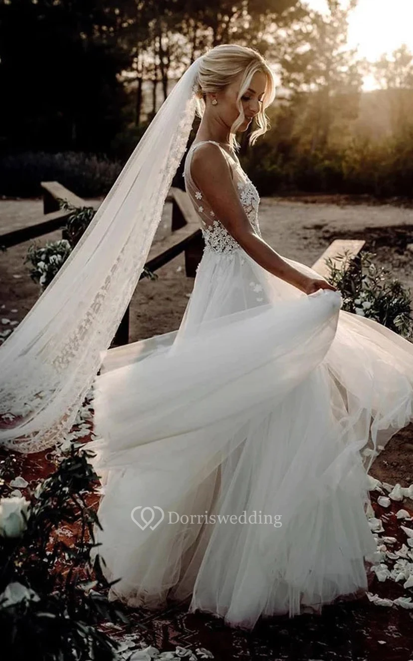 V-neck Sleeveless Tulle A-line Pleated Country Beach Wedding Dress with Lace Top view 4