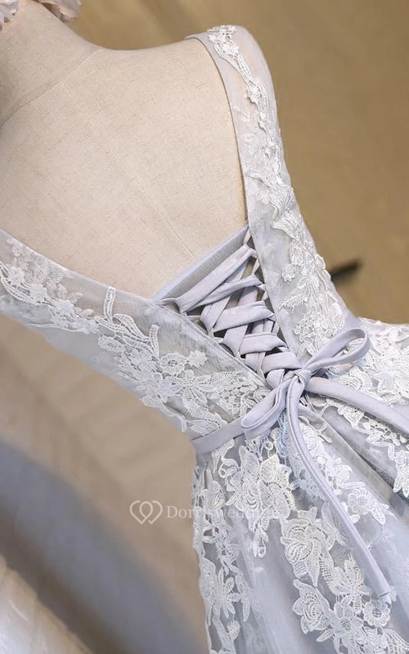 Vestido de encaje sin mangas, largo hasta la rodilla, corte A, con detalles de pedrería, de nueva colección. view 2