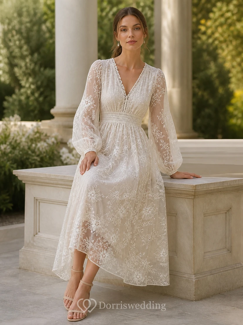 Boho-Stil, schlichtes, teelanges Brautkleid mit V-Ausschnitt und langen Ärmeln aus Spitze