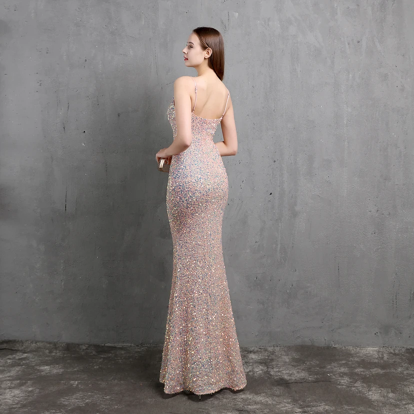 Vestido de fiesta de noche elegante y ajustado con lentejuelas coloridas de Heavy Craft para celebridades. view 14