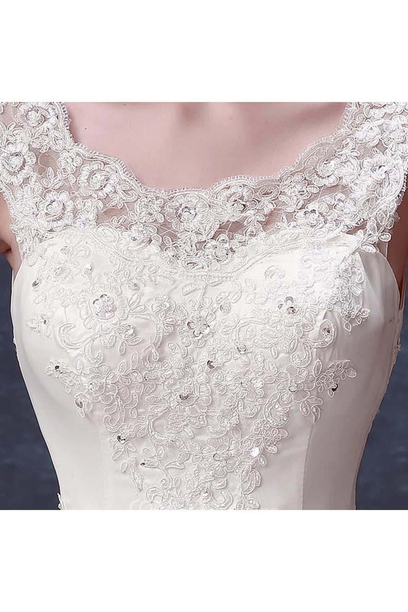Elegant Scoop Sleeveless Lace Wedding Dresses Ball Gown Lace-up view 4