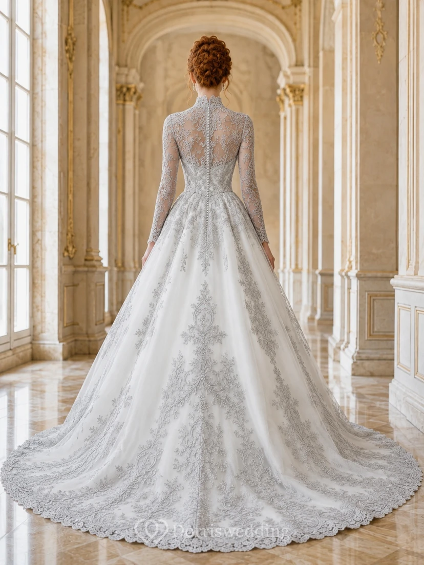 Graues Ballkleid aus Spitze, Brautkleid mit hohem Kragen, langen Ärmeln, bodenlanger Kathedralenschleppe, schlicht view 2