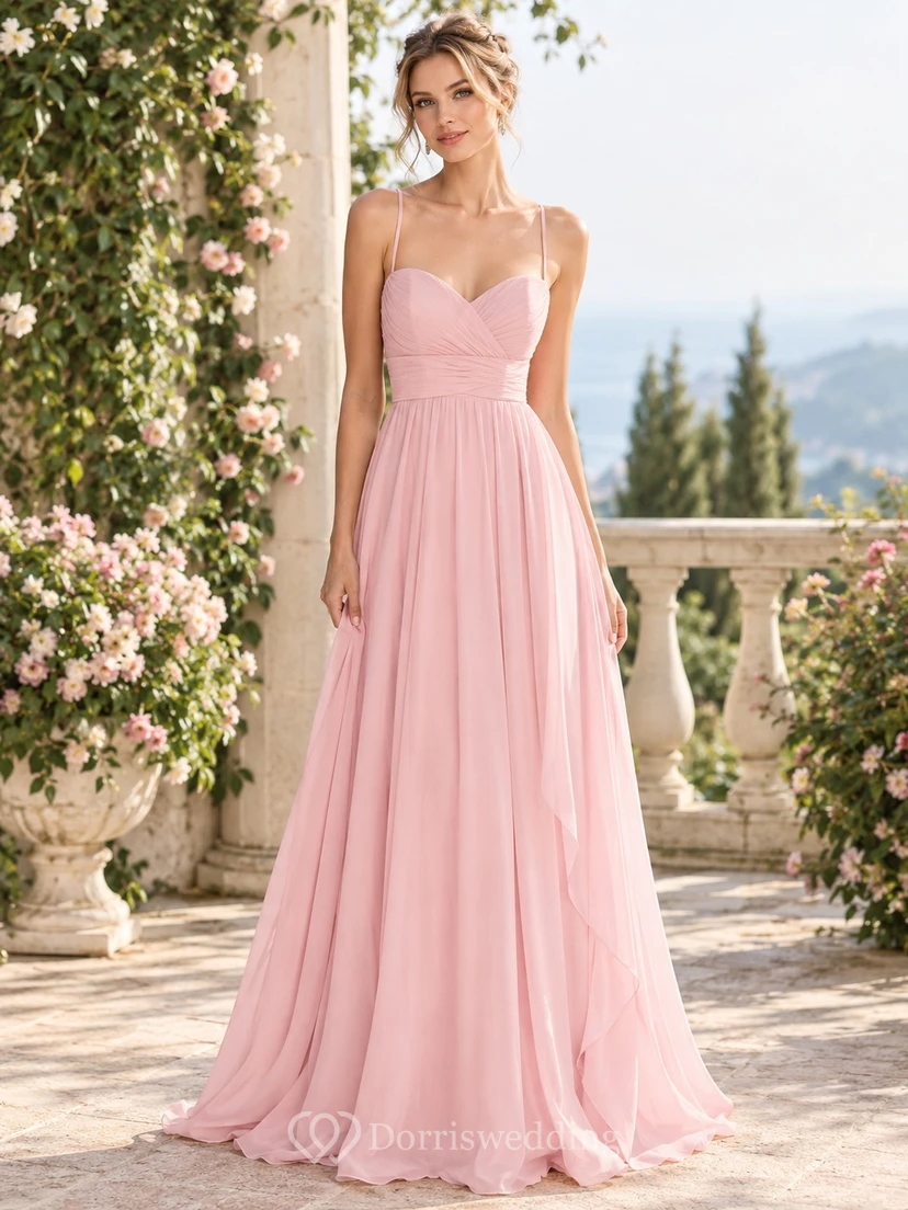 Rosafarbenes, bodenlanges Chiffonkleid mit Spaghettiträgern, A-Linie, herzförmigem Ausschnitt und Schlitz view 2