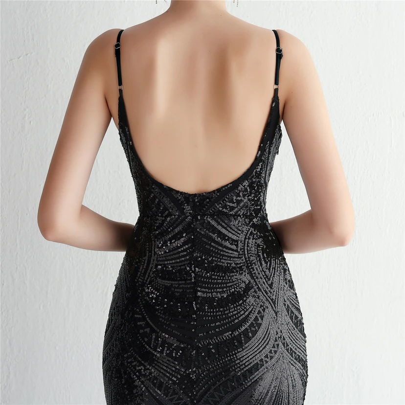 Vestido largo de noche con lentejuelas y tirantes de flores, ajustado, elegante y de estilo sofisticado. view 88