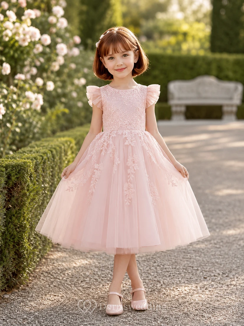 Blumenmädchenkleid aus rosafarbener Spitze und Tüll, A-Linie, flatternde Ärmel, Rundhalsausschnitt, Teelänge