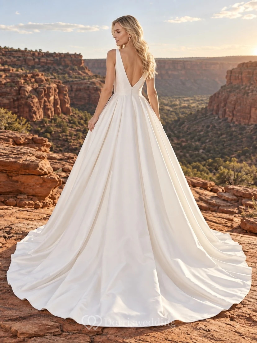 Schlichtes, ärmelloses Brautkleid aus Satin mit V-Ausschnitt, A-Linie und Schleppe view 2
