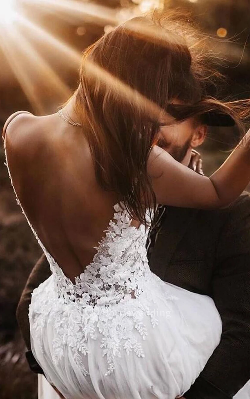 Country/Rusitc Sexy Spaghetti Sleeveless Casual Low-V-Back Summer/Fall Lace Tulle Wedding Dress view 3