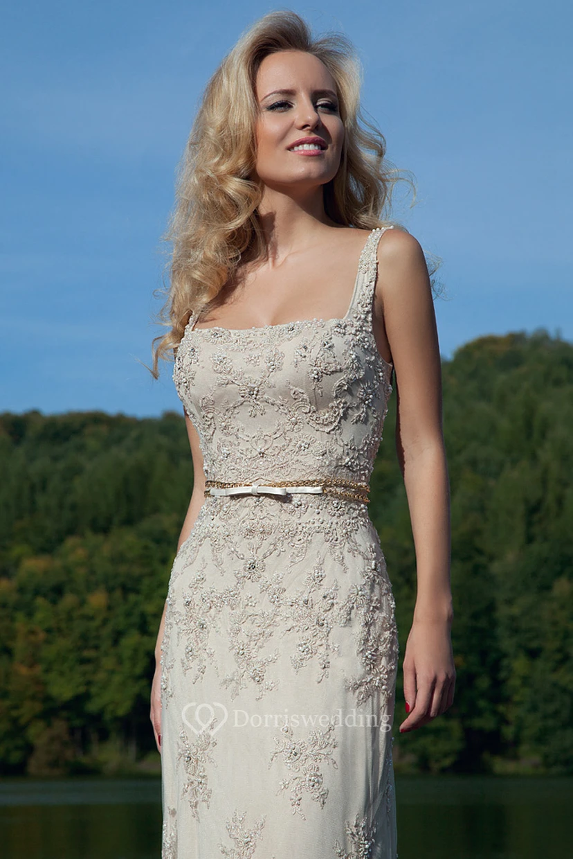 Sheath Square Appliqued Sleeveless Floor-Length Lace Prom Dress With Bow view 2