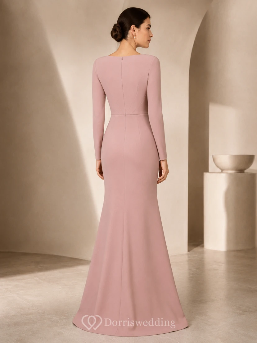 Abendkleid im Meerjungfrauenstil aus Stretch-Satin mit langen Ärmeln und U-Boot-Ausschnitt in Altrosa view 2