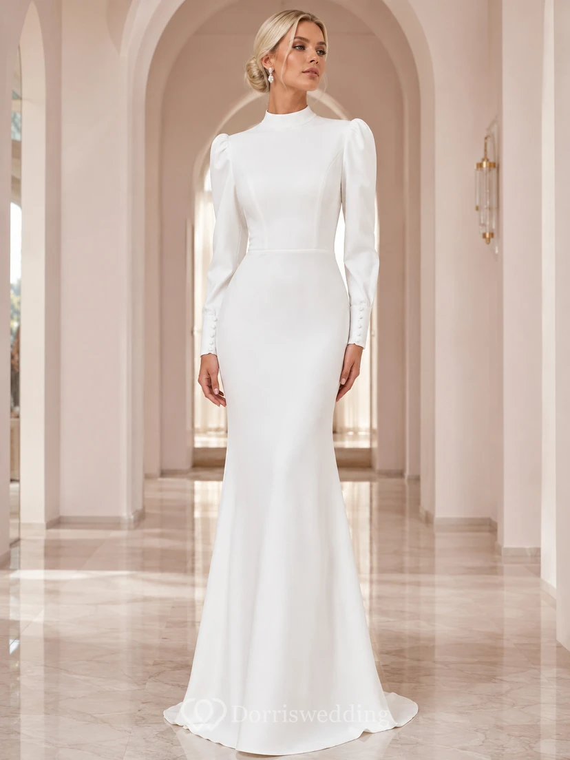Robe de mariée sirène en satin, col montant et manches bouffantes, style moderne et pudique.