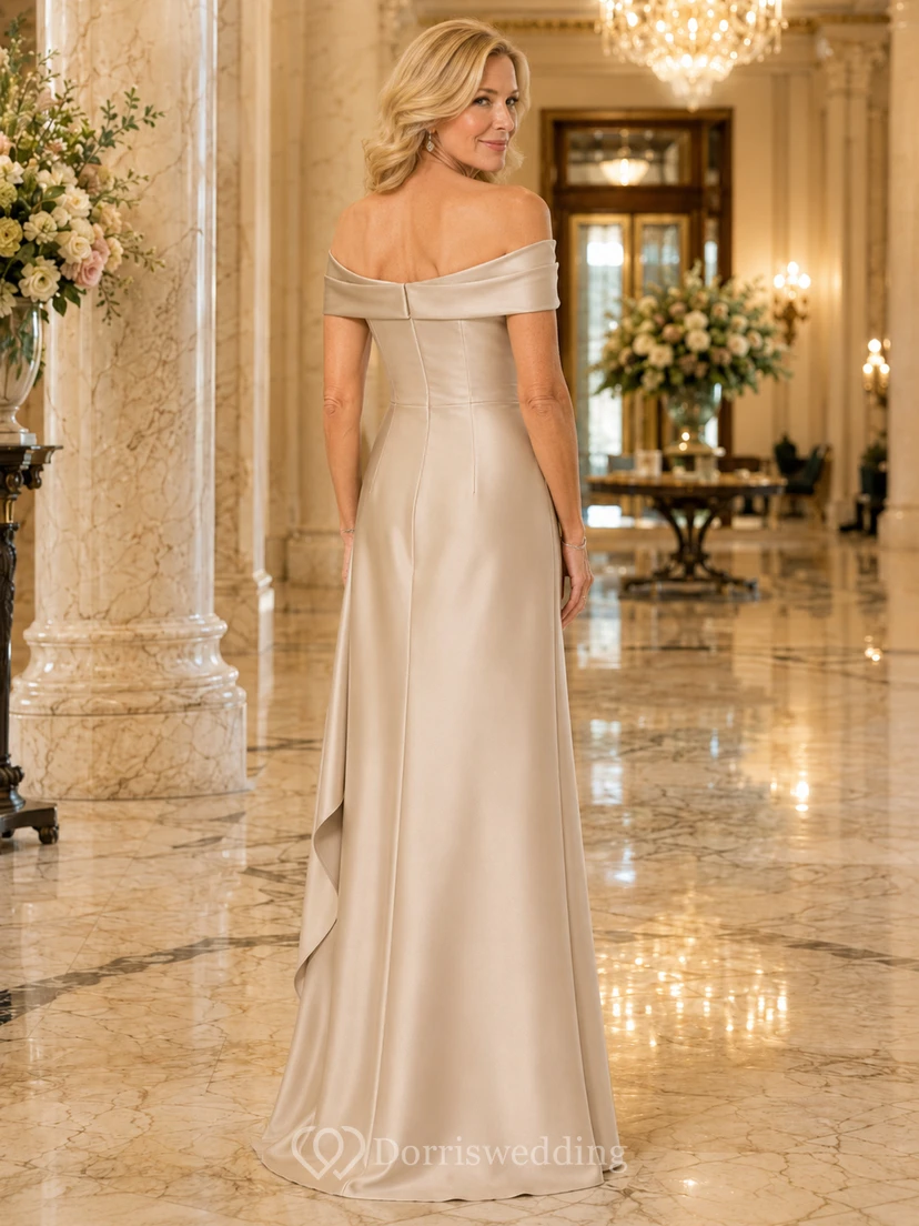 Champagnerfarbenes, luxuriöses, schulterfreies, ärmelloses, drapiertes Satin-Etui-Kleid in Bodenlänge – perfekt für Hotelhochzeiten und die Mutter der Braut view 2