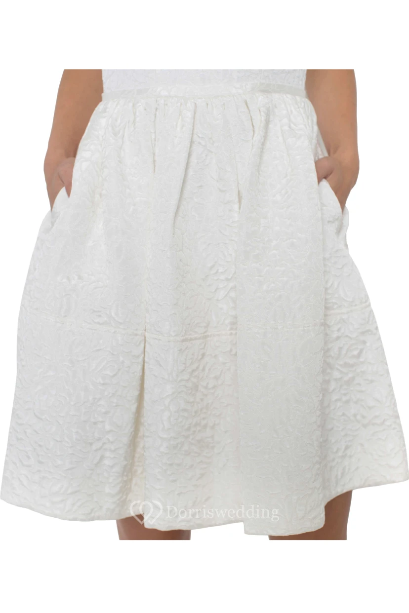 Ärmelloses, weißes Maxikleid in A-Linie mit Reißverschluss hinten view 3