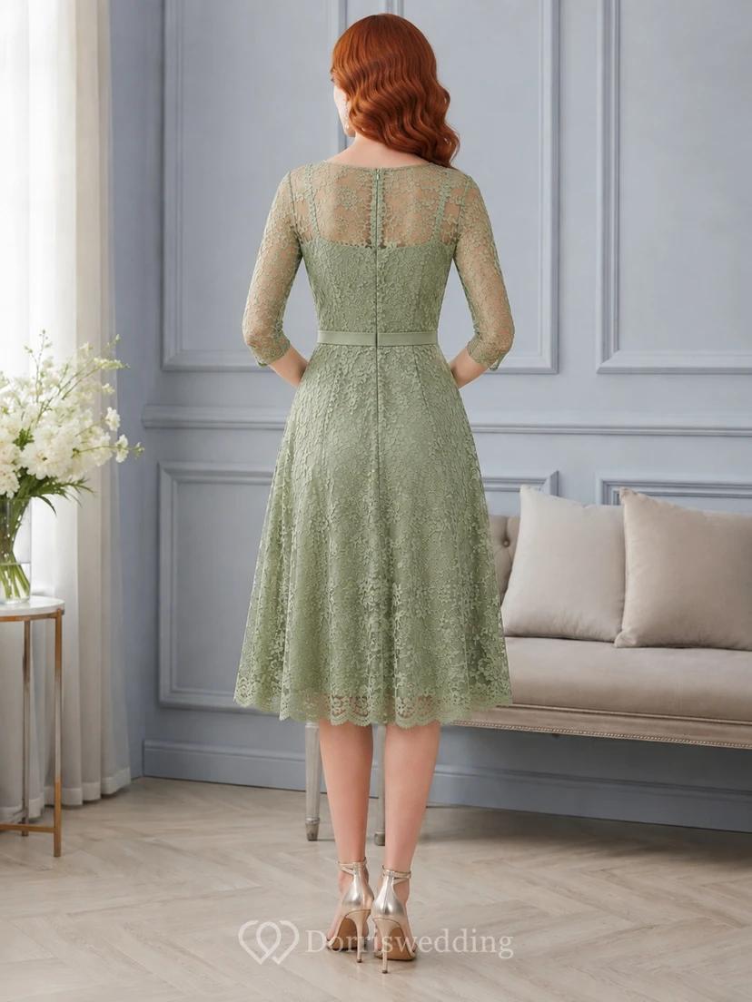 Robe cocktail mi-longue en dentelle, manches trois-quarts, couleur sauge, style modeste view 2