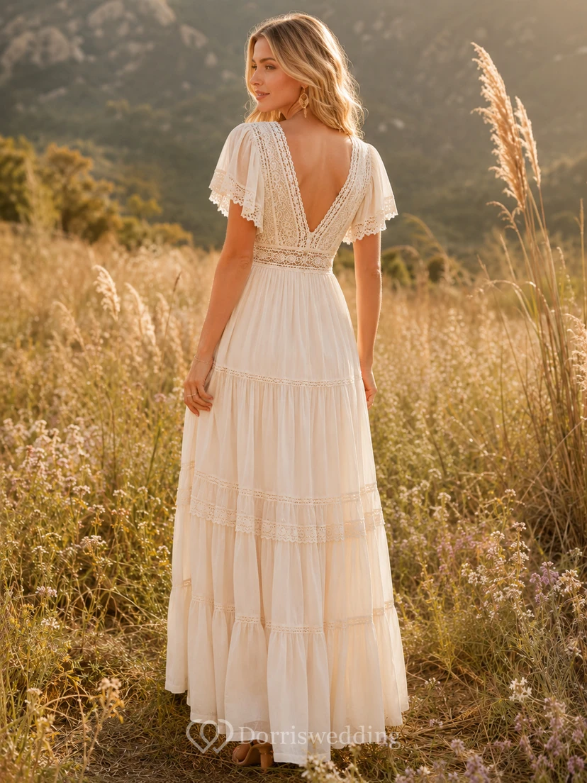Vestido de gasa bohemio de manga corta, corte en A, largo hasta los tobillos, escote en V y color marfil Prairie Whisper view 2