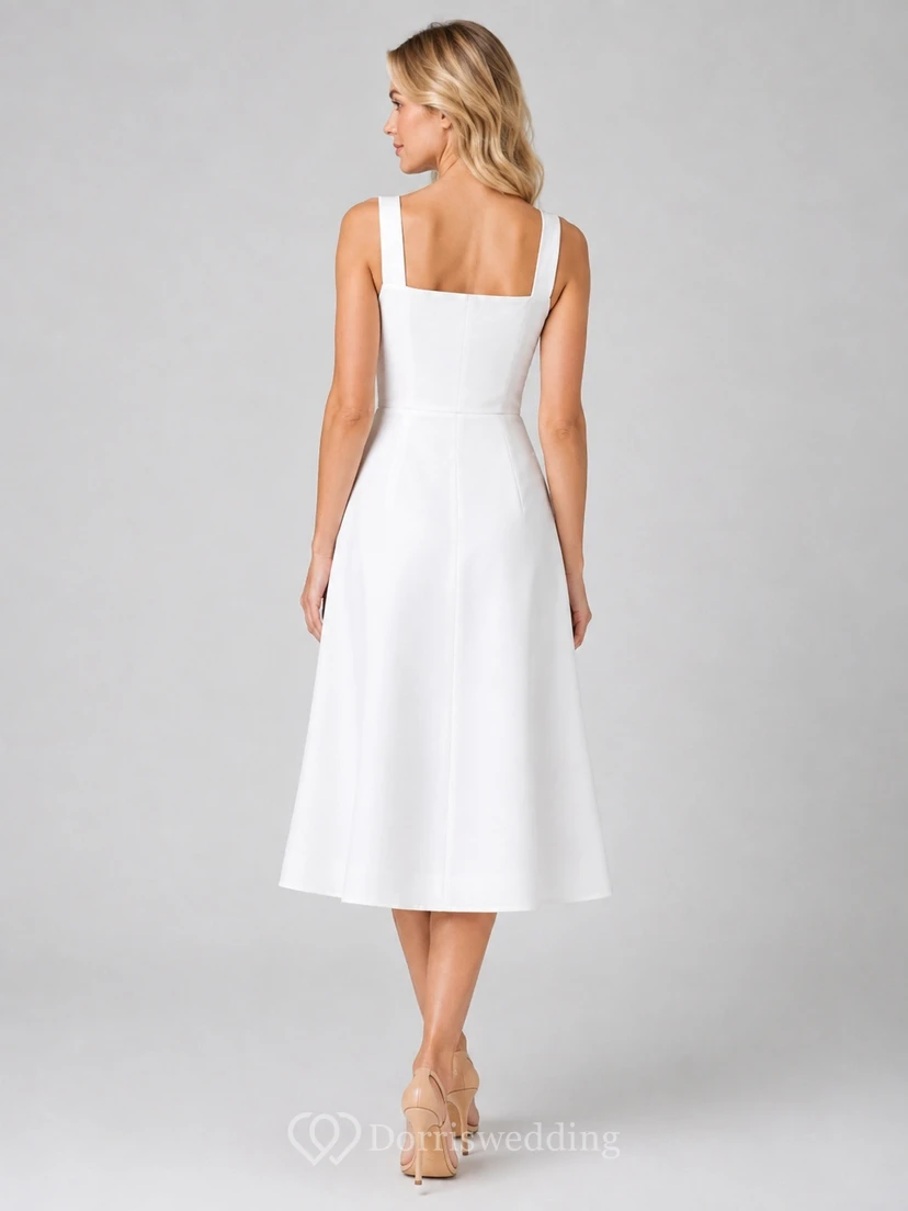 Ärmelloses, schlichtes Midikleid aus weißem Baumwollstoff mit eckigem Ausschnitt und A-Linien-Schnitt. view 2