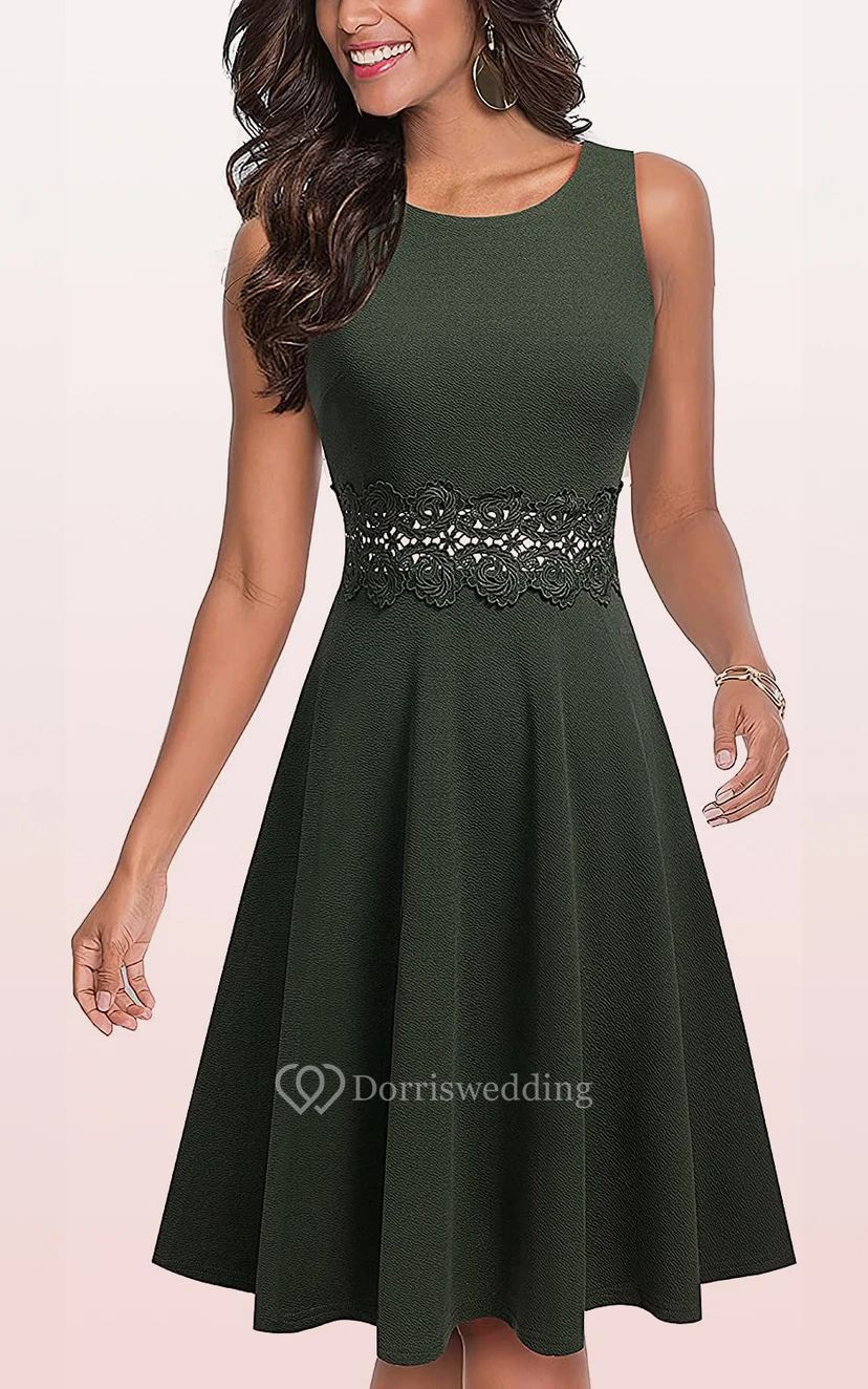 Vestido modesto de corte A hasta la rodilla, de spandex, con mangas tres cuartos y apliques. view 4