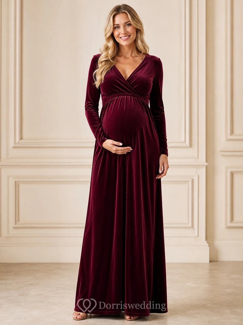 Robe de maternité bordeaux romantique en velours à col en V, manches longues et coupe empire