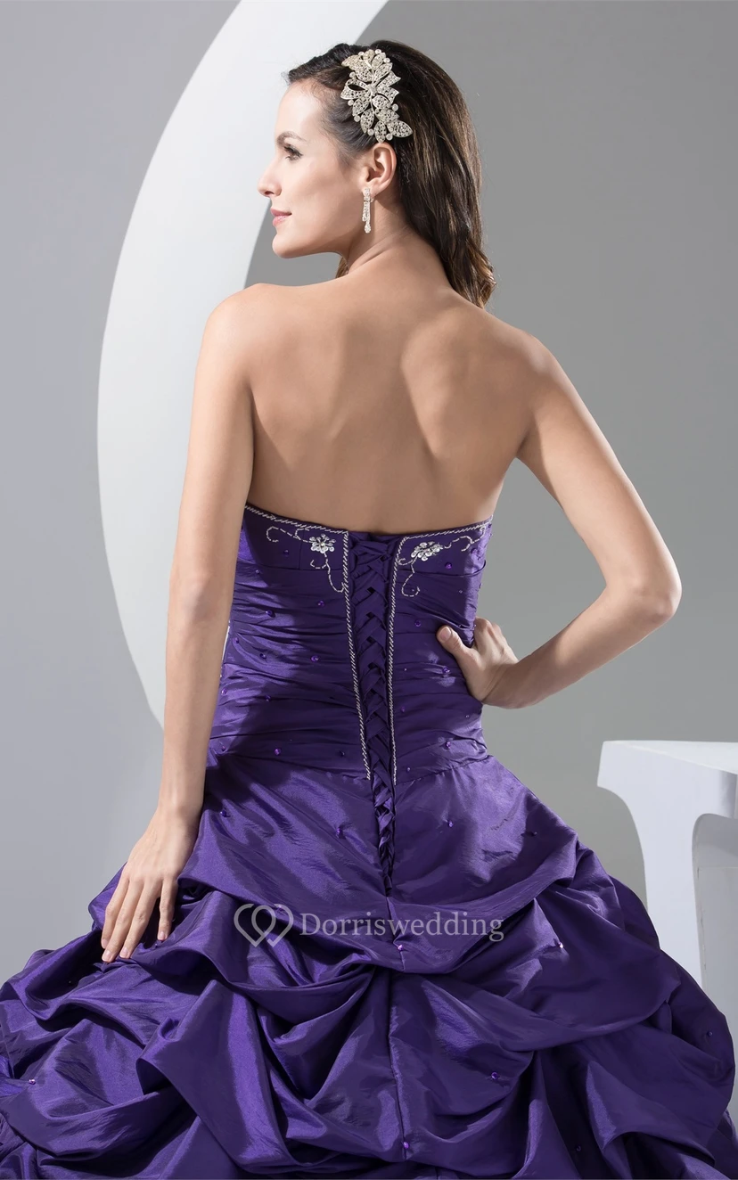 Sweetheart Pick-Up Bolero and Ball-Gown With Embroideries view 8
