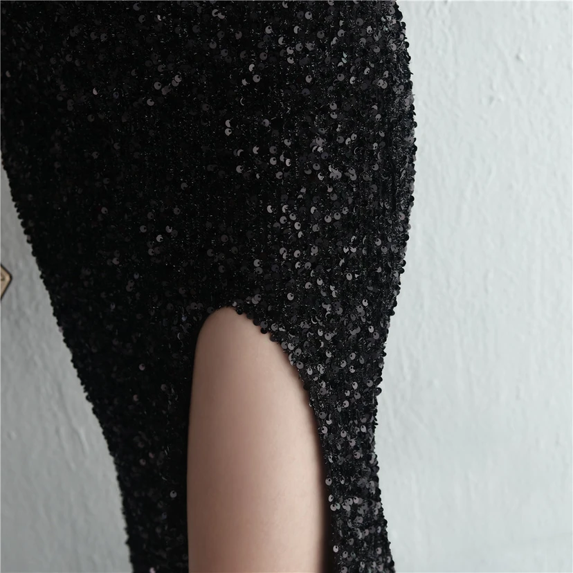 Handgefertigter Paillettenrock mit One-Shoulder-Schnitt, elegant für festliche Anlässe und Galas, mit Schlitz und Meerjungfrauenschnitt. view 30