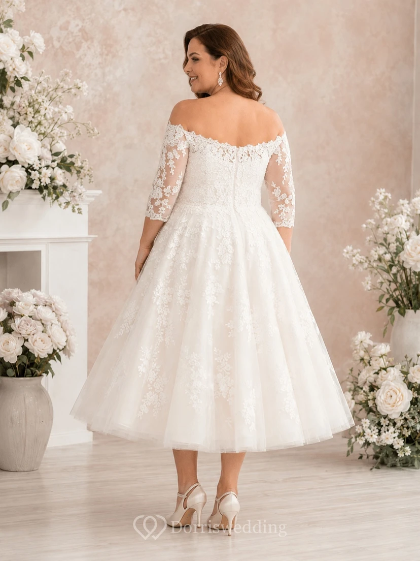 Romantisches Brautkleid in Übergröße aus Spitze, schulterfrei, Dreiviertelärmeln, Tüll, A-Linie und Teelänge view 2