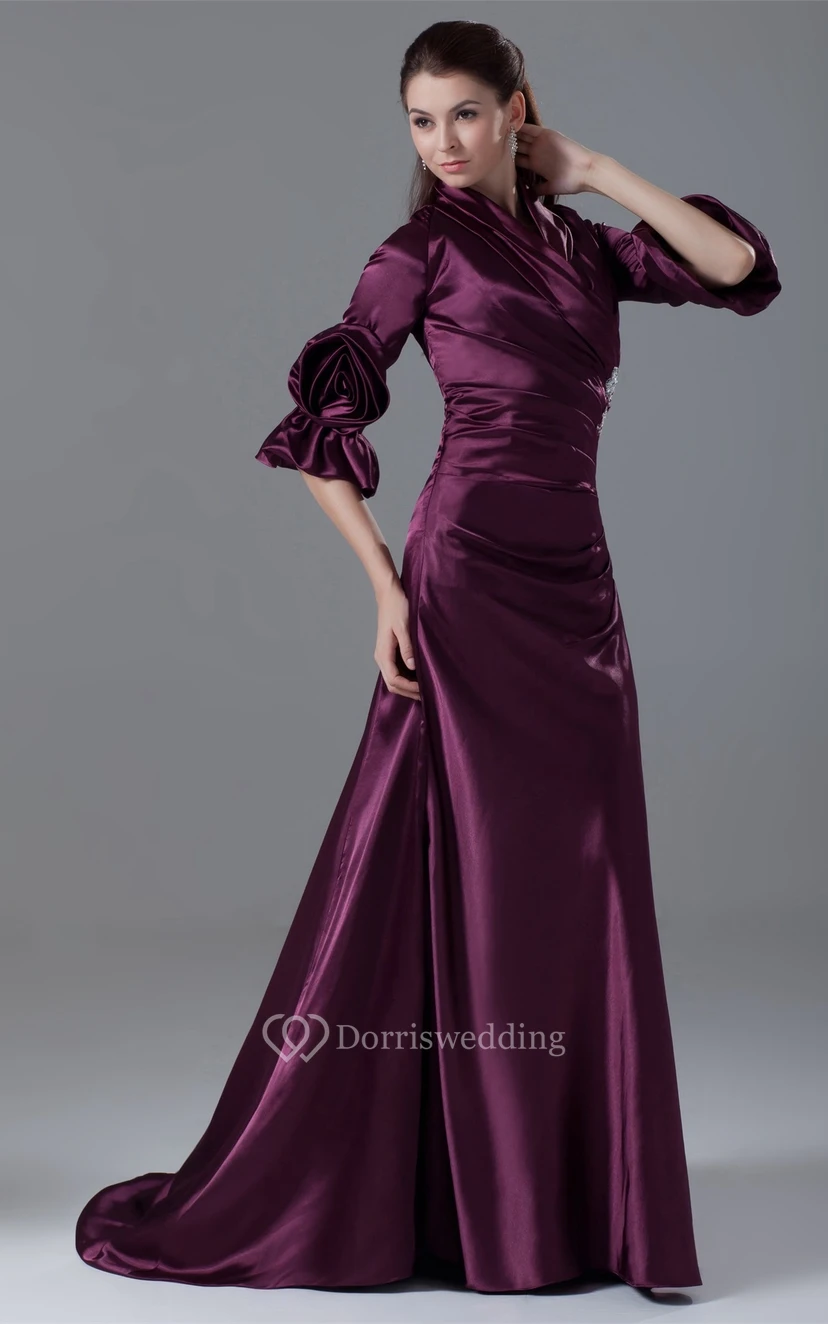 Exquisites, seitlich gerafftes, langärmeliges Kleid mit Perlenstickerei und Blumenmuster view 3
