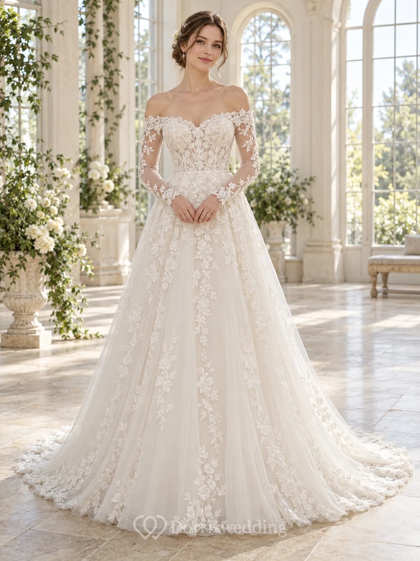 Robe de mariée en tulle fleuri à manches longues, épaules dénudées et bustier cœur, avec traîne chapelle