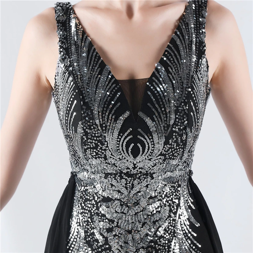 Paillettenbesetzte Blumen auf der Rückseite, Perlenstickerei mit Cape, Abendkleid für die Jahreshauptversammlung view 36