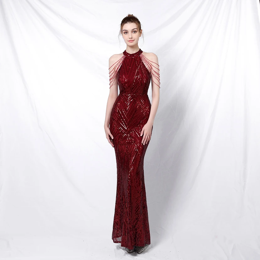 Robe de soirée élégante à col halter et sequins, allure de reine, style banquet, longue robe de soirée sirène à sequins, style star, glamour et décontracté. video preview