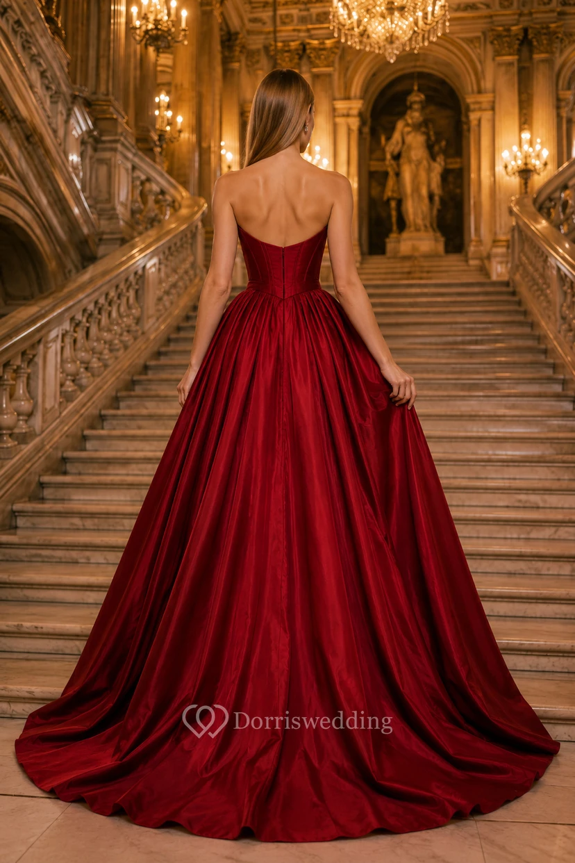 Rotes, trägerloses Ballkleid aus Satin mit bodenlangem Rock view 2