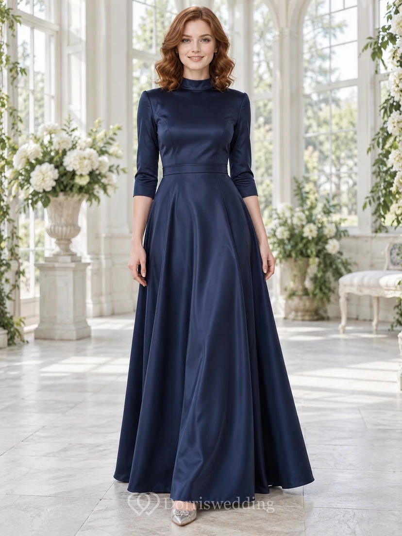 Robe de bal bleu marine en satin, coupe trapèze, col montant, manches trois-quarts.