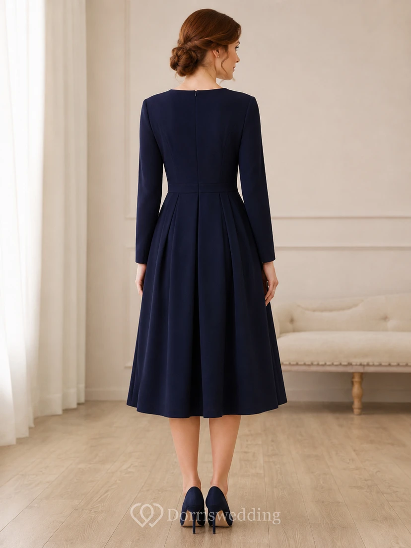 Robe midi plissée à manches longues bleu marine pour cérémonie commémorative view 2