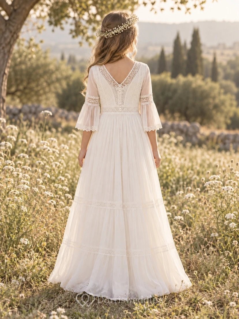 Boho-Kleid in Elfenbein mit V-Ausschnitt und Dreiviertelärmeln zur Erstkommunion view 2