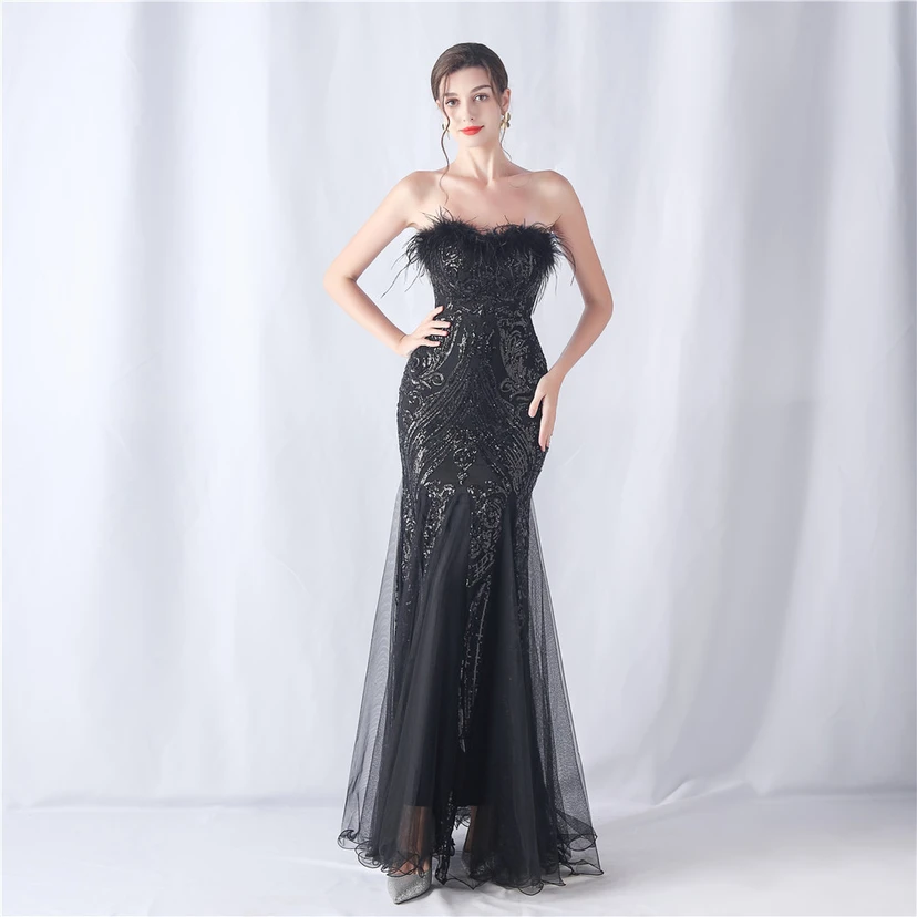 Vestido de noche de malla con lentejuelas y top palabra de honor con estampado de plumas de avestruz y flores para bodas y reuniones. view 33