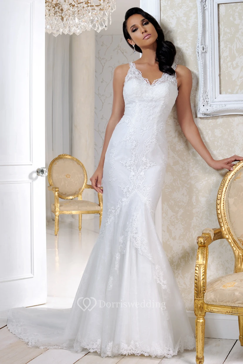 Bodenlanges Brautkleid aus Satin und Tüll mit Applikationen und Trägern