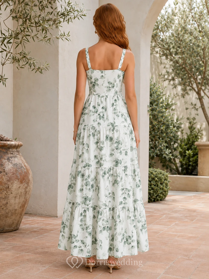 Vestido largo escalonado con tirantes finos y estampado de hojas botánicas view 2