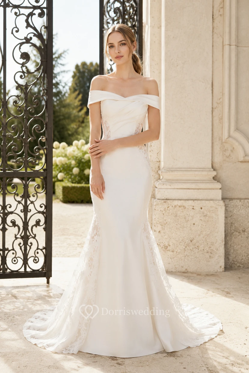 Robe de mariée sirène en dentelle simple, épaules dénudées et traîne balayée