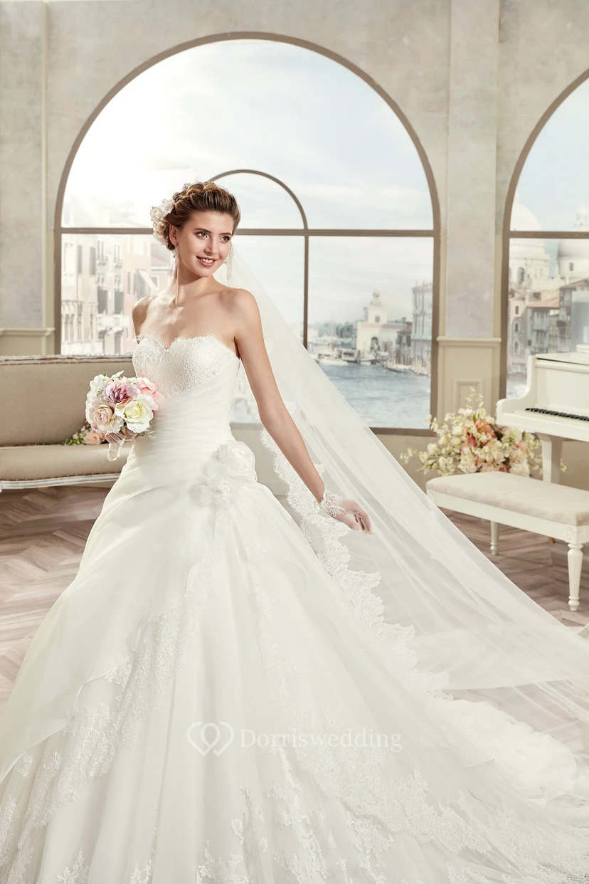 Sweetheart A-Line Bridal Gown With Bandage Waist And Asymmetrical Ruffles view 3