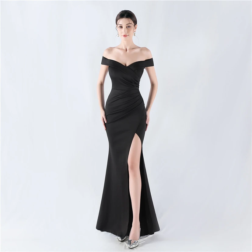 Robe de soirée classique asymétrique en satin à queue de poisson video preview