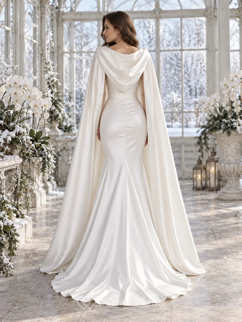 Schlichtes Satin-Etui-Kleid mit Wasserfallausschnitt und Kapuze für Winterhochzeiten view 2