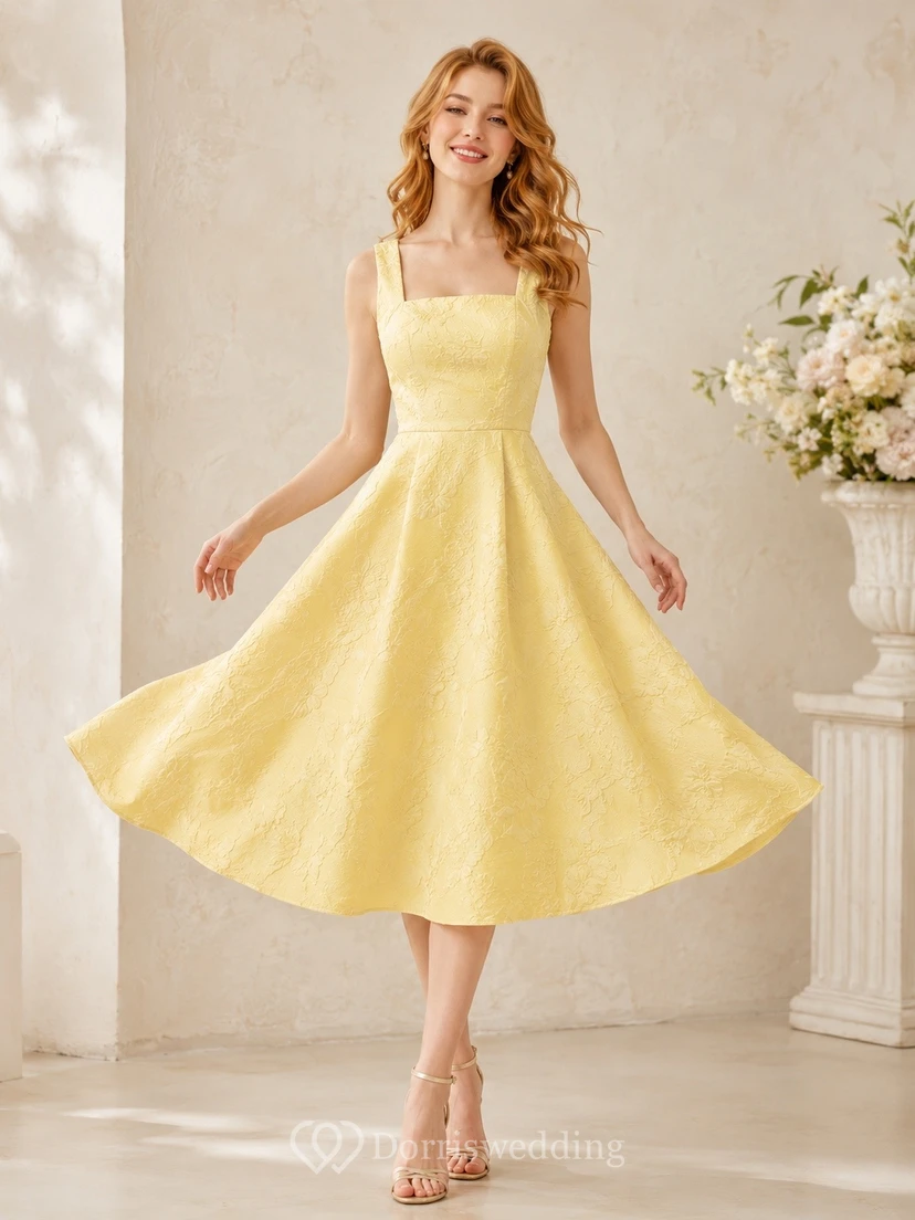 Robe romantique jaune à col carré sans manches en taffetas, longueur thé, coupe trapèze