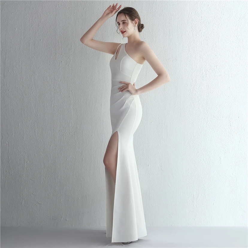 Satin-Kleid, schmal geschnitten, schulterfrei, lang, für festliche Anlässe wie Dinnerpartys, Hochzeiten oder Ausstellungen von Automodellen view 21