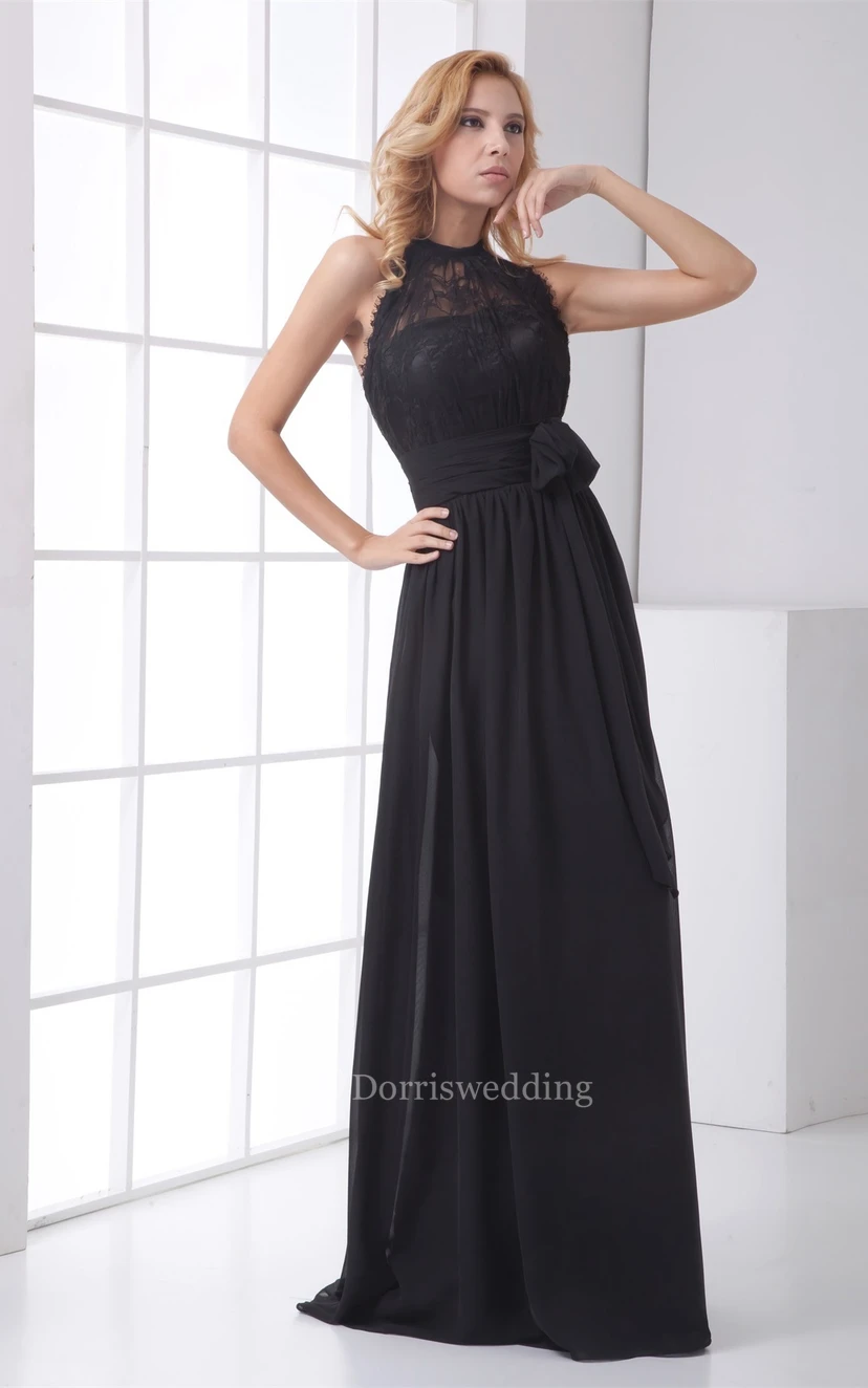 Ärmelloses Maxikleid aus Spitze mit hohem Kragen und Schleife view 5