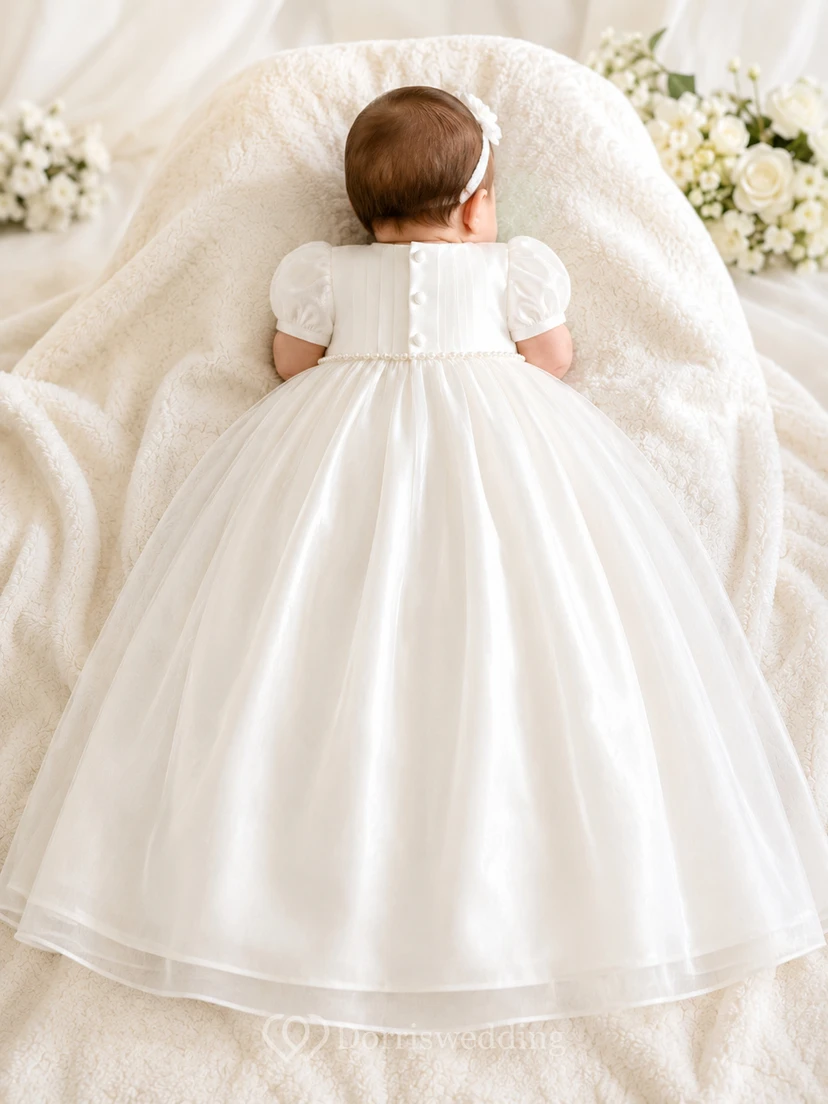 Transparentes Taufkleidchen aus Organza mit A-Linien-Schnitt, kurzen Ärmeln und A-Linien-Verkleidung, schlicht, elegant, bezaubernd, aus Satin view 2