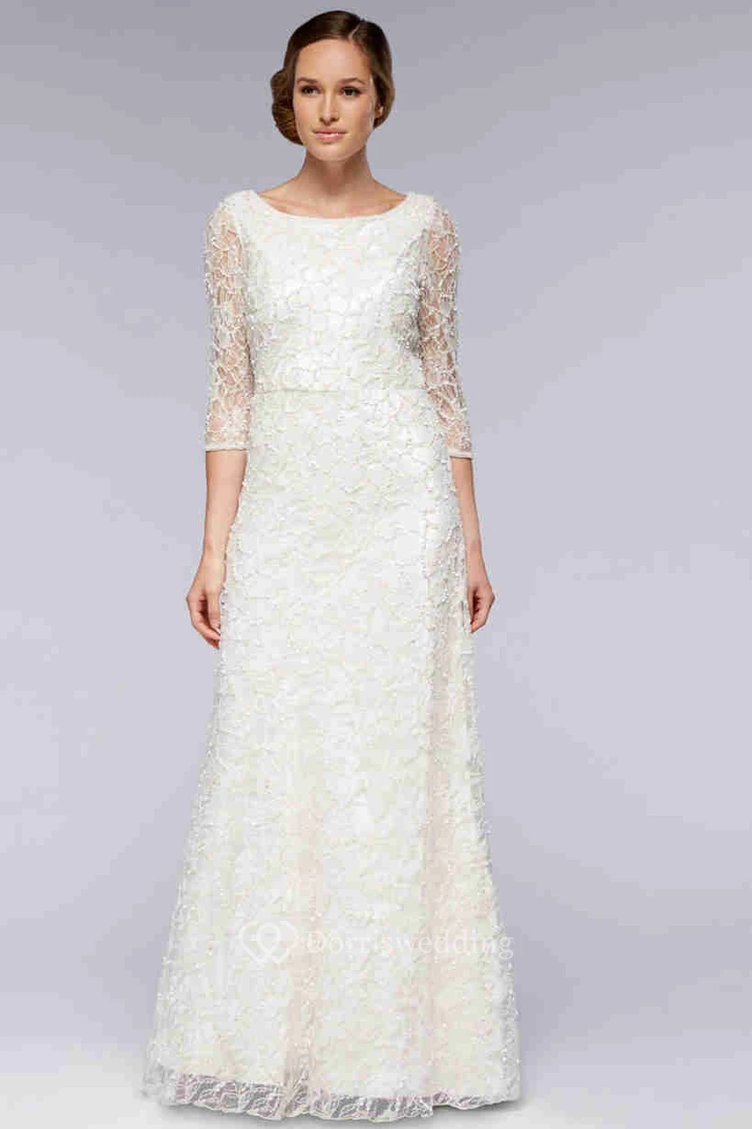 Sheath Scoop-Neck 3-4-Sleeve Lace Wedding Dress