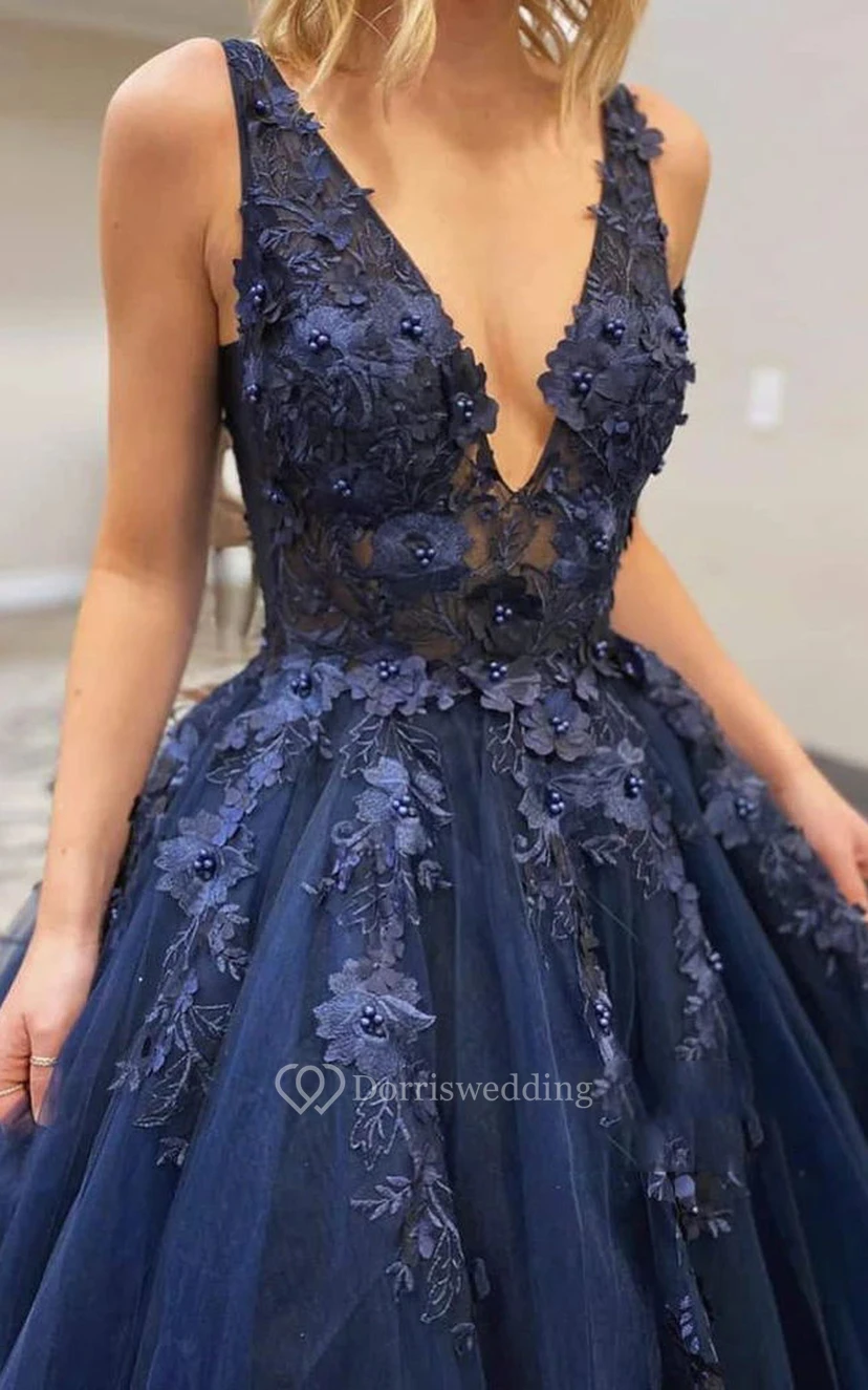 Tulle Floor-length Ball Gown Sleeveless Modern Prom Dress with Appliques and Beading view 2