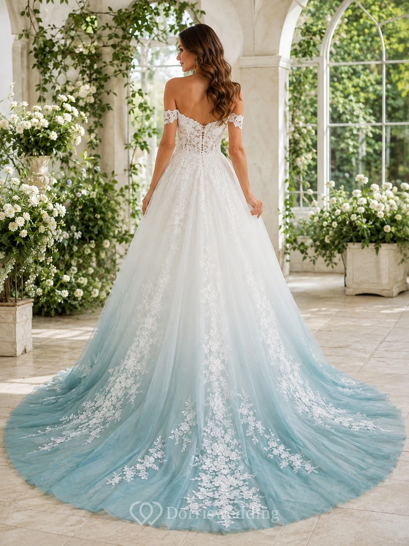 Türkisfarbenes, romantisches Brautkleid in A-Linie mit schulterfreiem Tüll, floralem Muster und Kapellenschleppe view 2
