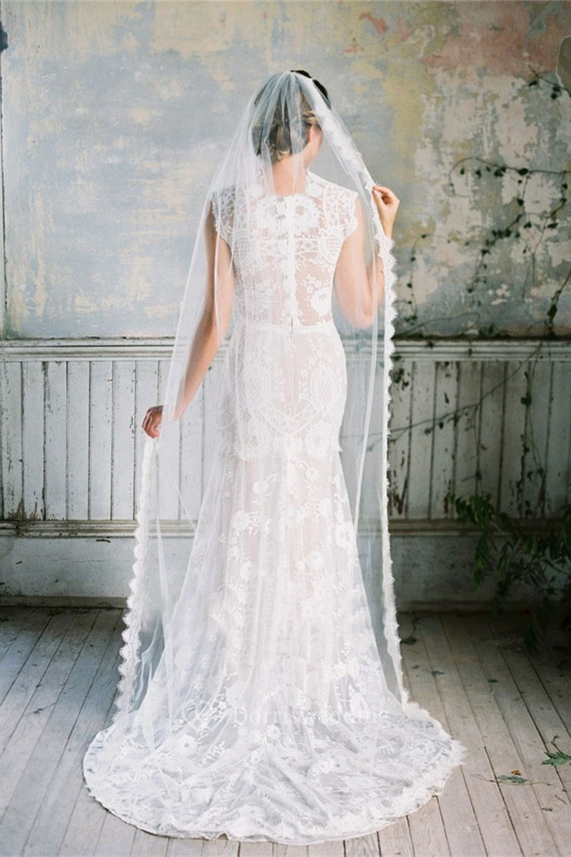 Single Layer Simple Beautiful Wedding Lace Edge Veil view 2