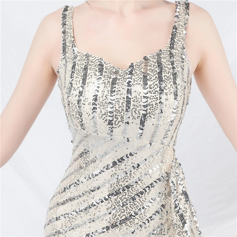 Robe de soirée longue à sequins et perles artisanales view 48