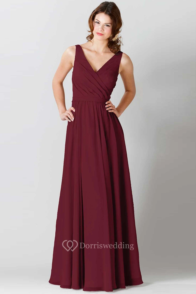 Robe de demoiselle d'honneur longue sans manches en mousseline, froncée, à col en V et ornée d'un nœud.