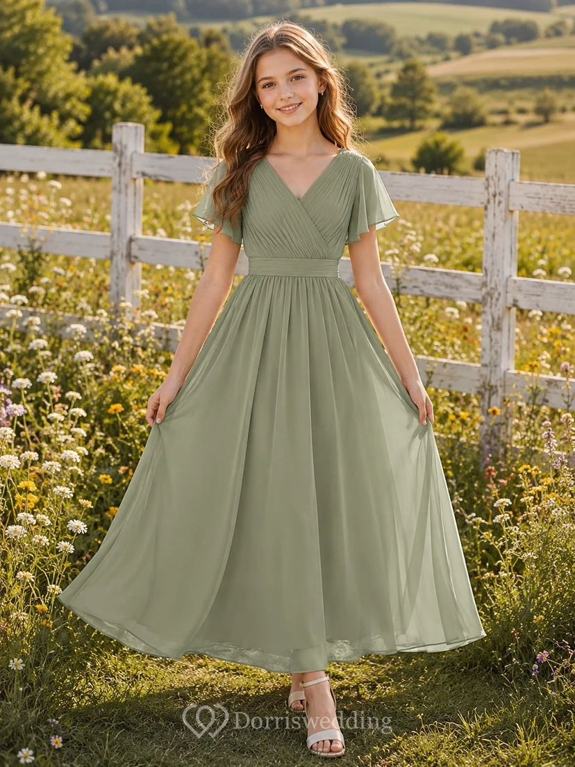 Celadonfarbenes Brautjungfernkleid für junge Mädchen, A-Linie, V-Ausschnitt, kurze Blütenblattärmel, Falten-Details, romantisch